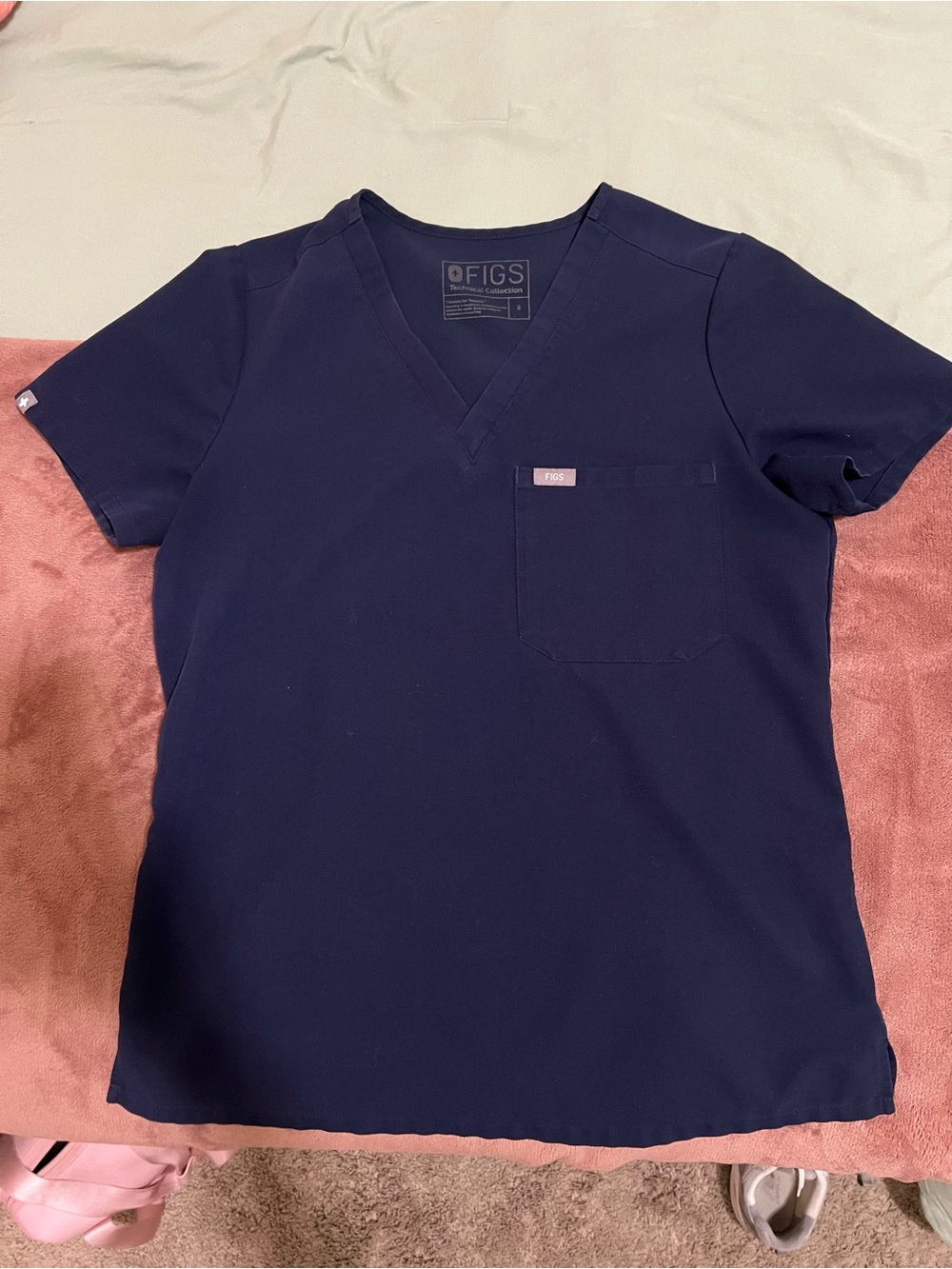 FIGS Catarina Scrub Top